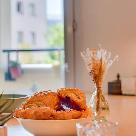 Cozy Apartment, Perfect Location * بوردو